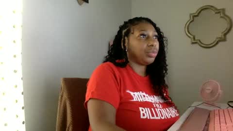 Snapshot of madam_glam chatting on June 2026 01:48:02 PM madam_glam online show from June 2026 01:48:02 PM
