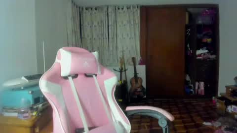 Snapshot of madam_sativa chatting on June 2026 02:53:01 AM di online show from June 2026 02:53:01 AM