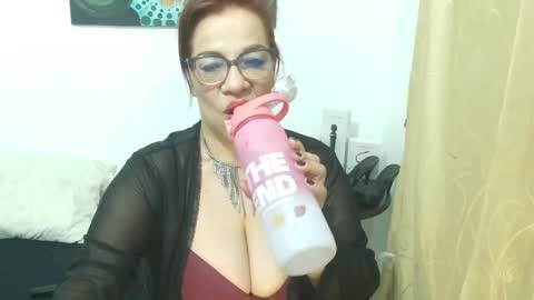 Snapshot of madame_desire_ chatting on April 2026 12:47:02 PM madame_desire_ online show from April 2026 12:47:02 PM