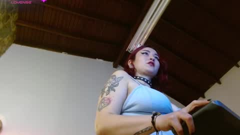 Snapshot of madame_ibby chatting on October 2025 01:13:01 PM madame ibby online show from October 2025 01:13:01 PM