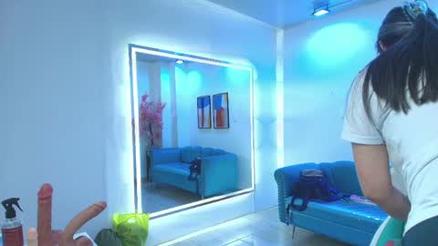 Madame Scarllet  online show from April 2026 11:32:01 AM