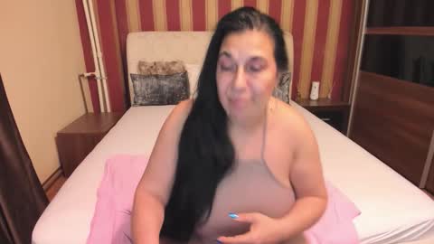 Nora online show from December 2025 10:46:02 AM