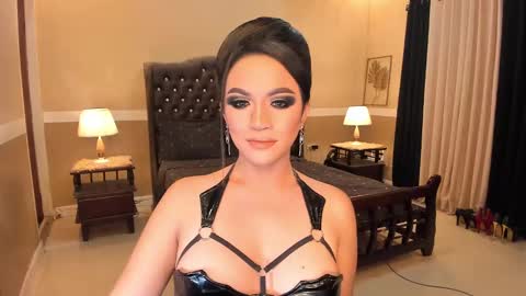Snapshot of madammistressdominatrixxx chatting on March 2025 01:03:02 AM Alison Kloss online show from March 2025 01:03:02 AM