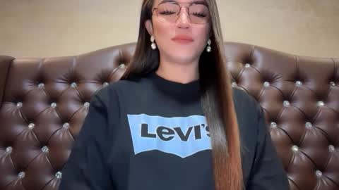 Alison Kloss online show from March 2026 12:03:01 AM