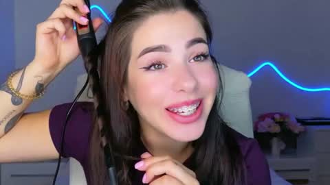 maddieperezz online show from July 2026 06:54:02 PM