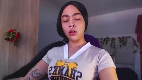 maddiie and clyde online show from October 2025 05:40:02 PM