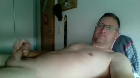 Snapshot of maddin8891 chatting on September 2025 02:38:02 PM Maddin online show from September 2025 02:38:02 PM