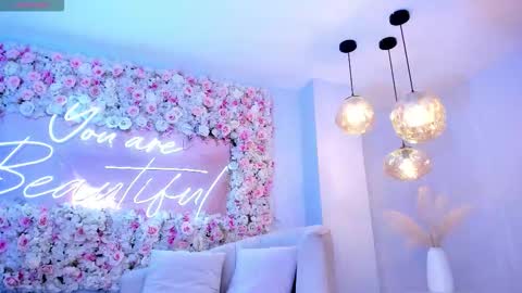 Maddison online show from January 2026 03:21:01 AM