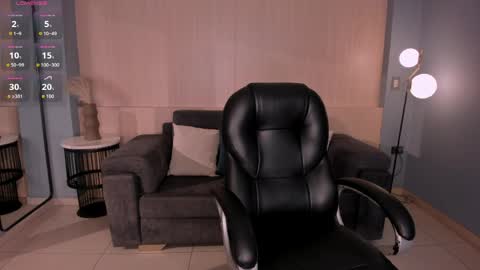 Maddison online show from March 2026 06:51:01 PM