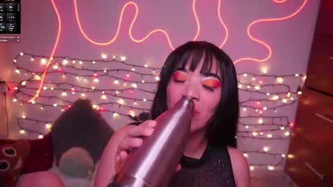 madis online show from December 2025 04:40:02 AM