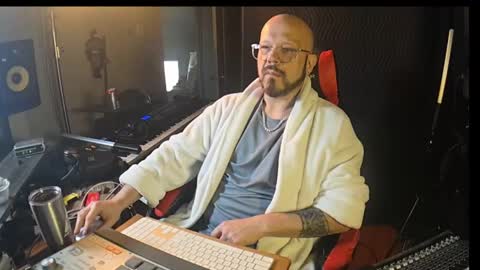 Snapshot of maddox840 chatting on June 2026 06:31:01 PM maddox840 online show from June 2026 06:31:01 PM