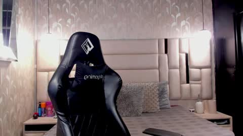 Snapshot of maddox_santana chatting on December 2024 12:02:01 AM Maddox Santana online show from December 2024 12:02:01 AM