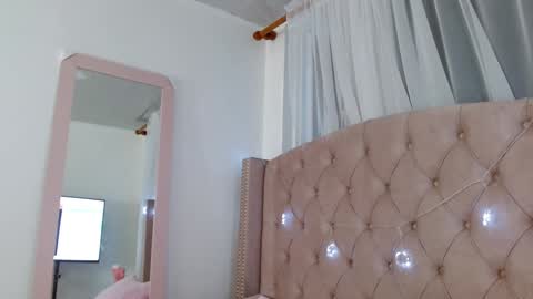 Maddy UwU online show from December 2024 12:07:02 PM