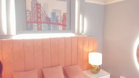 Maddy  online show from September 2025 01:57:02 PM