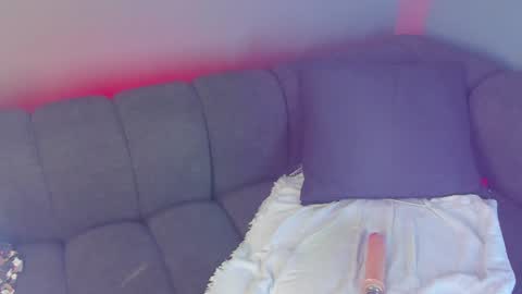 Maddy  online show from December 2024 11:58:01 PM