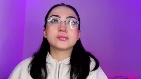 Snapshot of maddyghost chatting on September 2025 01:27:01 AM   Please followme and rate me your thumbs up online show from September 2025 01:27:01 AM