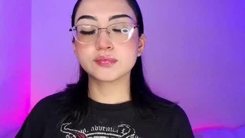 Snapshot of maddyghost chatting on September 2025 10:44:01 PM   Please followme and rate me your thumbs up online show from September 2025 10:44:01 PM