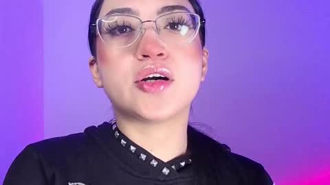 Snapshot of maddyghost chatting on September 2025 06:11:02 PM   Please followme and rate me your thumbs up online show from September 2025 06:11:02 PM