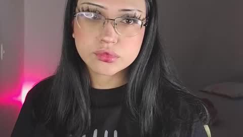Snapshot of maddyghost chatting on December 2025 10:26:02 PM Please followme and rate me your thumbs up online show from December 2025 10:26:02 PM