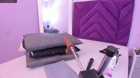 maddyjohnsonn online show from January 2025 03:37:02 AM