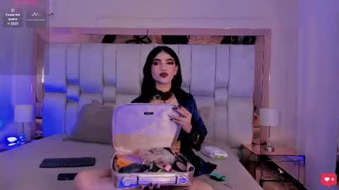 Snapshot of maddyperez8 chatting on July 2026 10:03:01 PM BELLA online show from July 2026 10:03:01 PM