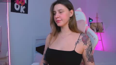 Snapshot of made_by_heaven chatting on February 2025 01:36:01 PM Rada online show from February 2025 01:36:01 PM