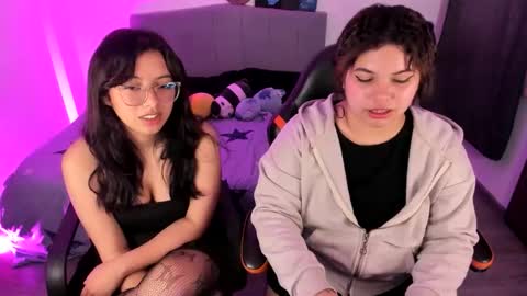 madelaine_taylor online show from May 2026 11:53:01 PM