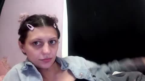 Snapshot of madelinevalentine chatting on February 2026 01:24:02 AM madeline online show from February 2026 01:24:02 AM