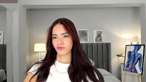 Madie  online show from December 2024 11:43:02 AM