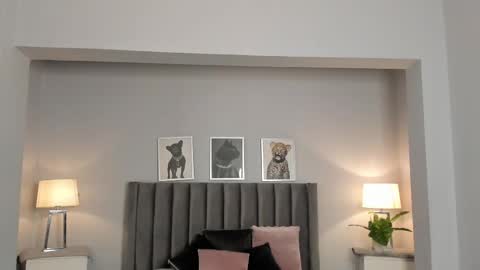 Madie  online show from February 2025 10:52:01 AM