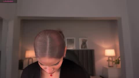 Madie  online show from September 2025 10:51:02 AM