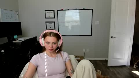mari rose online show from February 2026 08:38:02 PM