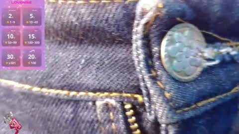 madison_oli online show from November 2025 12:05:02 PM