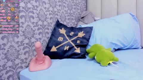 Snapshot of madison_rowan chatting on March 2025 09:17:02 AM MADI online show from March 2025 09:17:02 AM