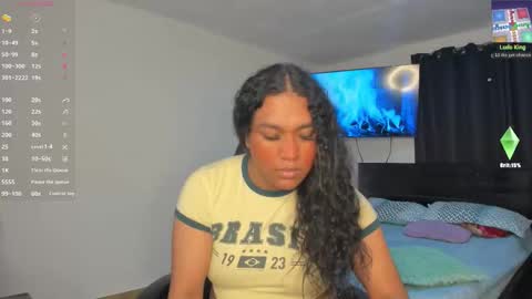 Snapshot of madisonbrunette_lxs chatting on November 2025 07:37:01 PM madison online show from November 2025 07:37:01 PM