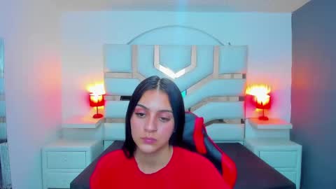 Snapshot of madisoncarzon chatting on September 2025 08:09:01 PM Madison Carzon online show from September 2025 08:09:01 PM