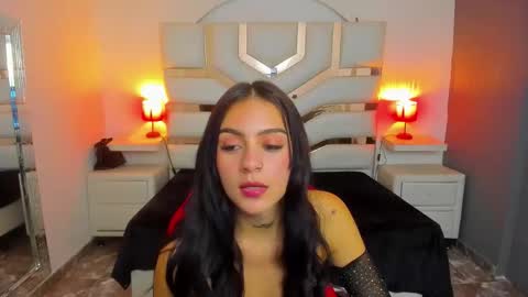 Madison Carzon online show from October 2025 07:44:02 PM