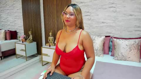 madisonhunterr_ online show from February 2025 05:46:02 PM
