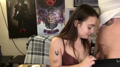 Snapshot of madisonrae1991 chatting on February 2025 04:41:02 PM madisonrae1991 online show from February 2025 04:41:02 PM