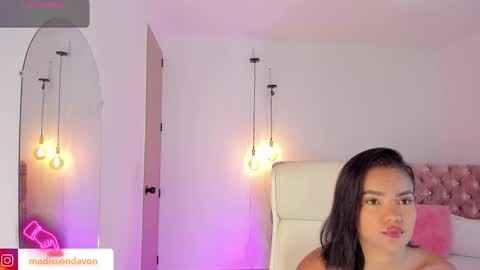 Snapshot of madisson_davon chatting on October 2025 12:00:02 PM Madisson Davon online show from October 2025 12:00:02 PM