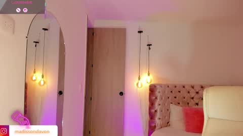 Madisson Davon online show from December 2025 09:23:02 PM