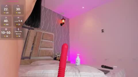 Snapshot of madisson_fox1 chatting on February 2025 03:37:02 PM online show from February 2025 03:37:02 PM