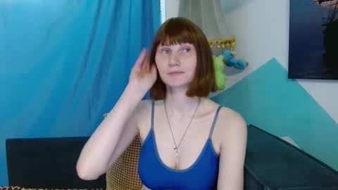 Elizabeth online show from November 2025 01:48:02 AM