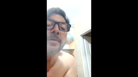 Snapshot of madoldman88bis chatting on May 2026 02:03:01 PM madoldman88bis online show from May 2026 02:03:01 PM