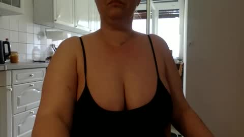Mady online show from April 2026 12:58:02 PM