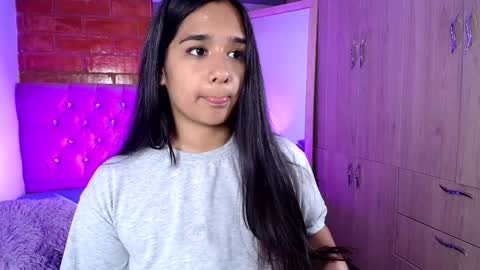 Snapshot of maeena chatting on December 2024 03:30:02 AM maeena online show from December 2024 03:30:02 AM