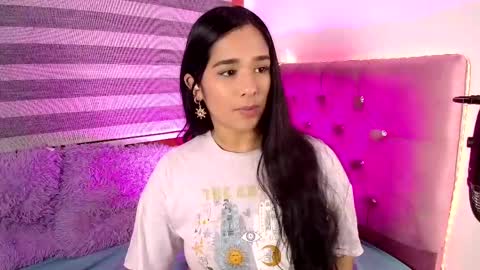 Snapshot of maeena chatting on February 2025 03:30:02 PM maeena online show from February 2025 03:30:02 PM