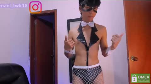 Mael online show from April 2026 10:21:02 PM