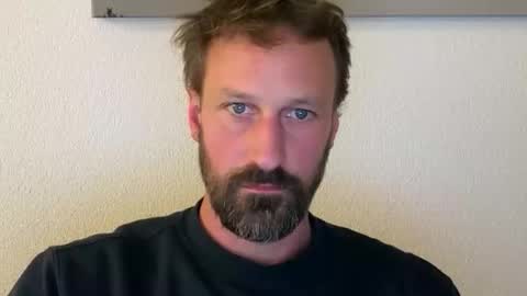 Snapshot of maenu_69 chatting on November 2025 10:53:02 PM maenu_69 online show from November 2025 10:53:02 PM