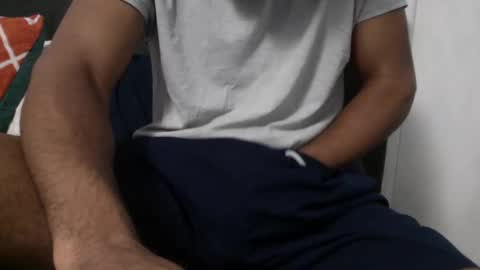 Snapshot of maestr069 chatting on November 2025 11:04:02 PM Maestro online show from November 2025 11:04:02 PM